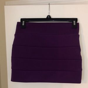 Size M, Purple Skirt